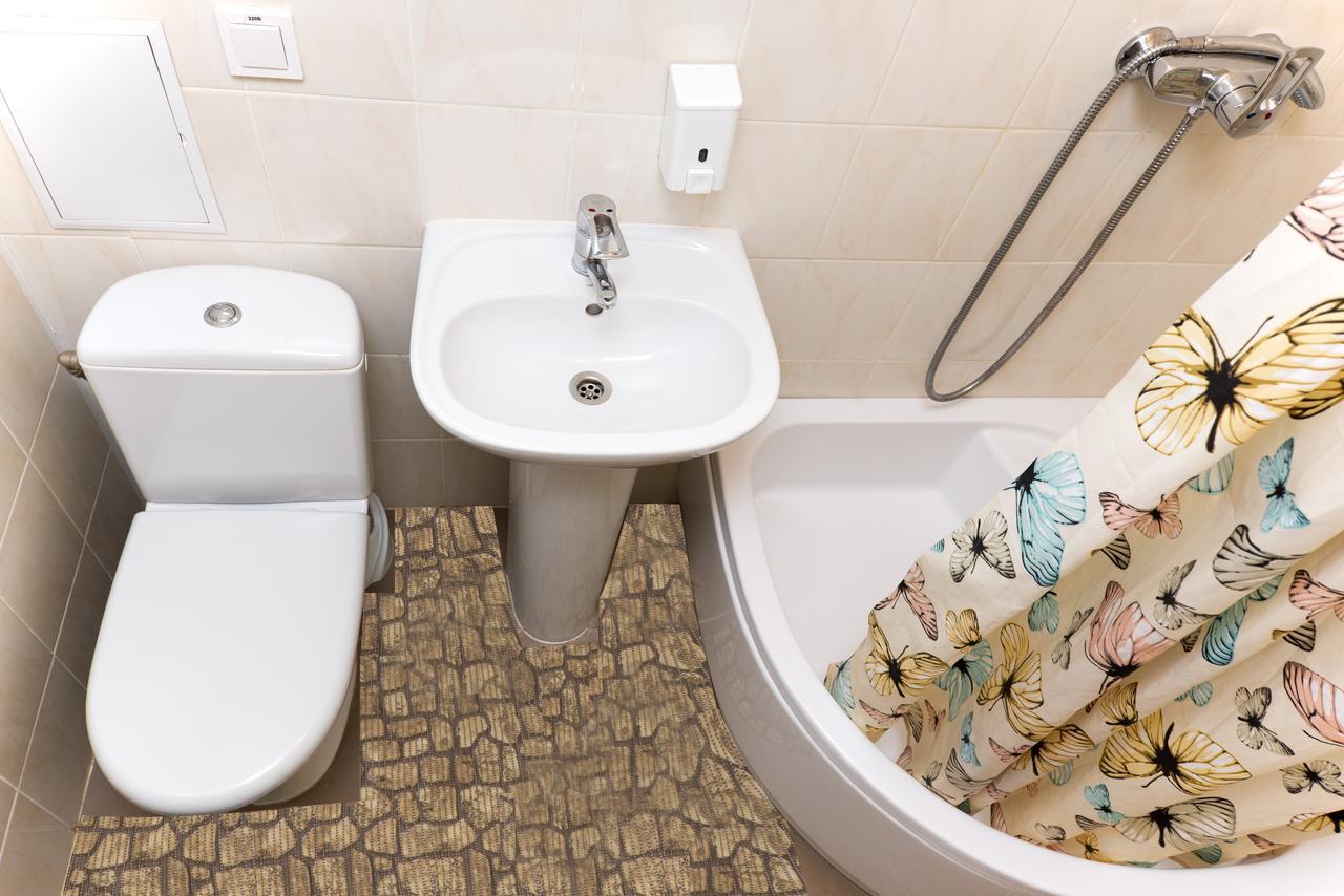 Hotel 18 Lviv Dış mekan fotoğraf