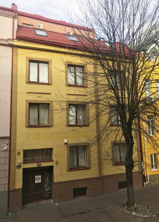 Hotel 18 Lviv Dış mekan fotoğraf
