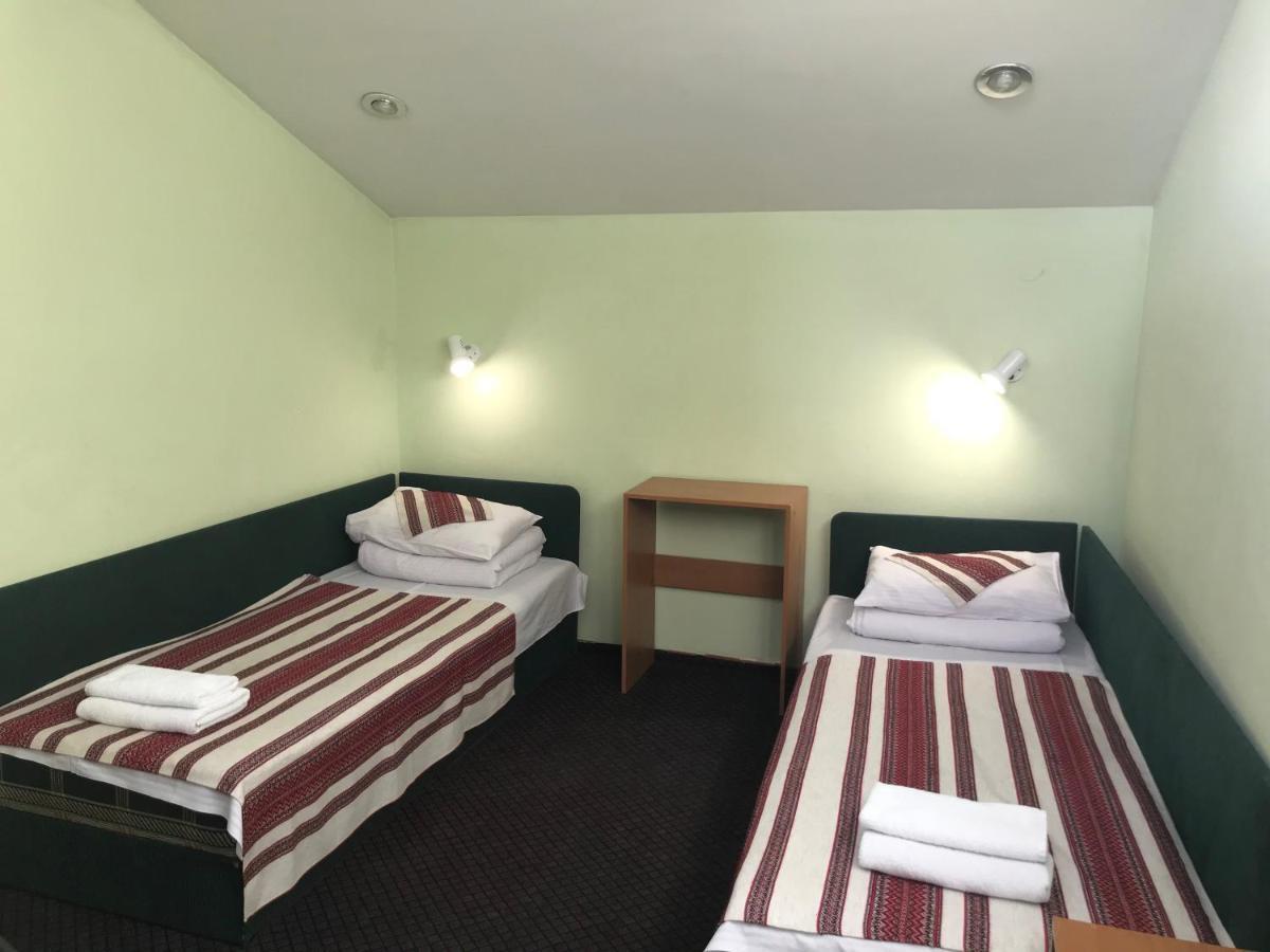 Hotel 18 Lviv Dış mekan fotoğraf